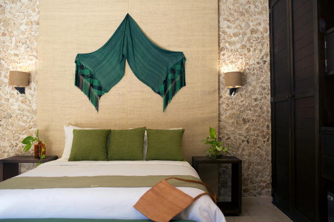 Ya'Ax Hotel Boutique Мерида Экстерьер фото