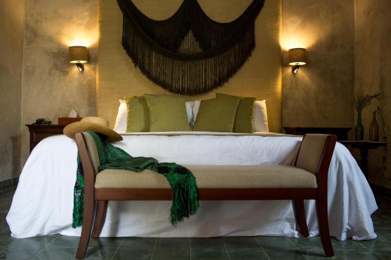 Ya'Ax Hotel Boutique Мерида Экстерьер фото