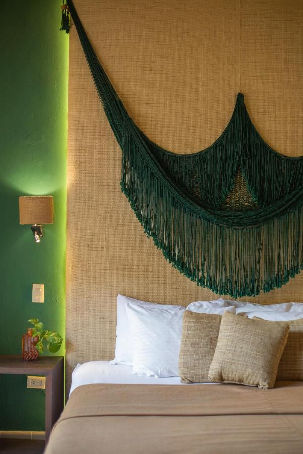 Ya'Ax Hotel Boutique Мерида Экстерьер фото
